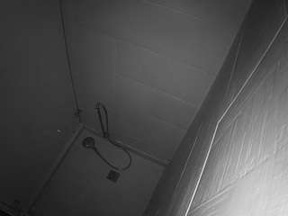 voyeurcam-jb-shower-1