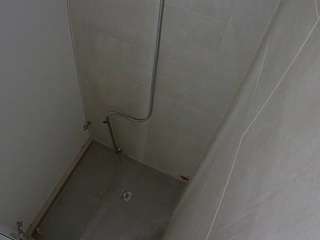 voyeurcam-jb-shower-1
