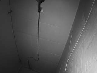 voyeurcam-jb-shower-1
