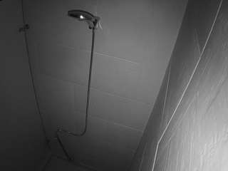 voyeurcam-jb-shower-1