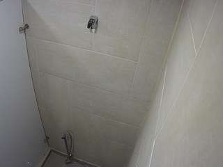 voyeurcam-jb-shower-1
