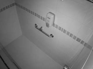 voyeurcam-jb-shower-10