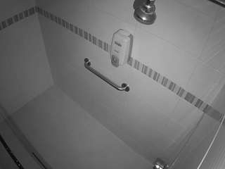 Trannywebcams camsoda voyeurcam-jb-shower-10