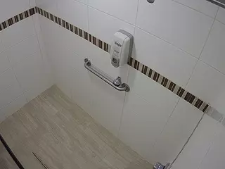 voyeurcam-jb-shower-10's Live Sex Cam Show