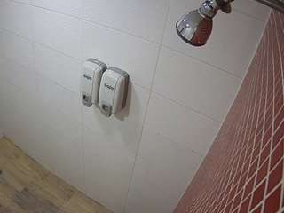 Voyeurcam-jb-shower-11