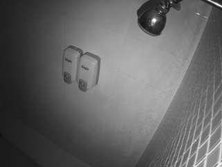 voyeurcam-jb-shower-11