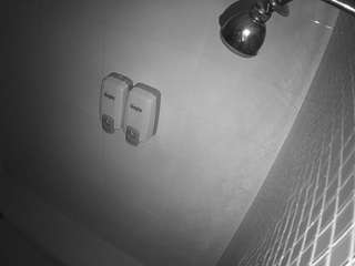 voyeurcam-jb-shower-11