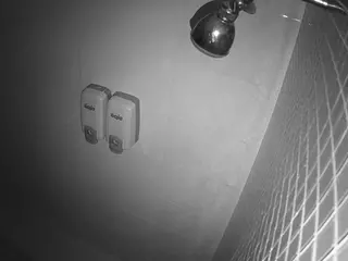 voyeurcam-jb-shower-11's Live Sex Cam Show