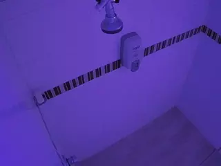 voyeurcam-jb-shower-12's Live Sex Cam Show