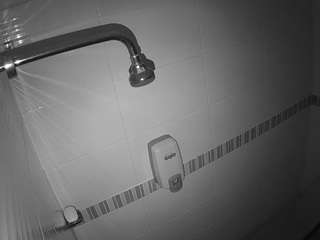 voyeurcam-jb-shower-13
