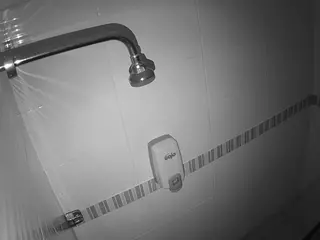 voyeurcam-jb-shower-13's Live Sex Cam Show