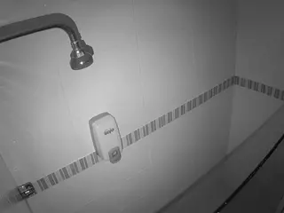 voyeurcam-jb-shower-13's Live Sex Cam Show