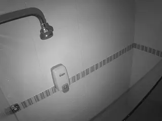 voyeurcam-jb-shower-13's Live Sex Cam Show