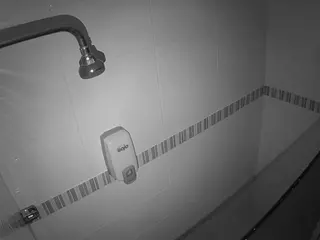 voyeurcam-jb-shower-13's Live Sex Cam Show