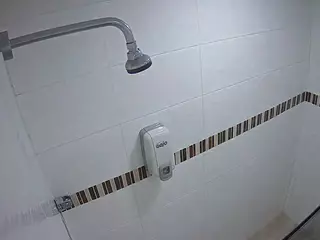 voyeurcam jb shower 13's Live Sex Cam Show