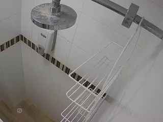 voyeurcam-jb-shower-14's Live Sex Cam Show