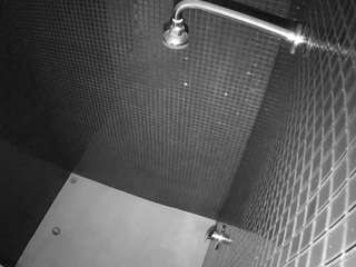 Voyeurcam-jb-shower-15