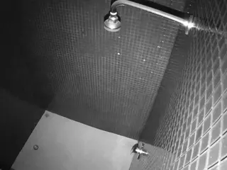 voyeurcam-jb-shower-15's Live Sex Cam Show