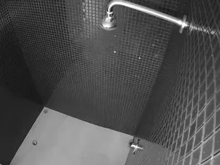 voyeurcam-jb-shower-15's Live Sex Cam Show