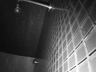 voyeurcam-jb-shower-15's Live Sex Cam Show