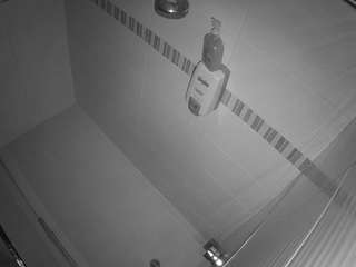 voyeurcam-jb-shower-16