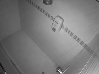 voyeurcam-jb-shower-16