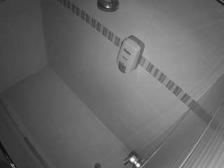 voyeurcam-jb-shower-16 camsoda M8lf 