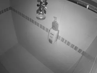 voyeurcam jb shower 16's Live Sex Cam Show