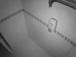 voyeurcam-jb-shower-2 snapshot