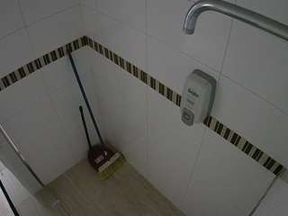 voyeurcam-jb-shower-2