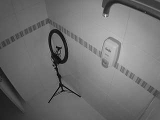 voyeurcam-jb-shower-2