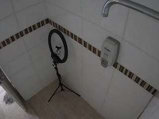 voyeurcam-jb-shower-2 Free Adult Cam camsoda