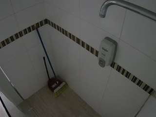 voyeurcam-jb-shower-2 Adult Chag camsoda