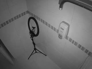 voyeurcam-jb-shower-2