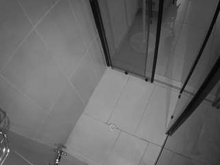 voyeurcam-jb-shower-2