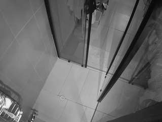 voyeurcam-jb-shower-2