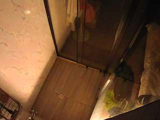 voyeurcam jb shower 2