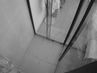 voyeurcam jb shower 2