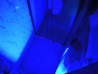 voyeurcam jb shower 2