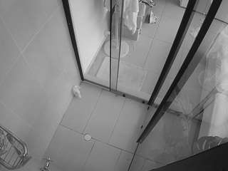 voyeurcam jb shower 2
