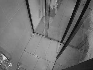 voyeurcam-jb-shower-2