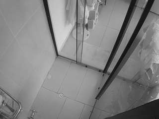 voyeurcam-jb-shower-2