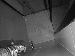 voyeurcam-jb-shower-2