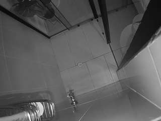 voyeurcam-jb-shower-2