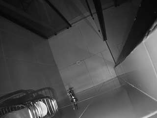 voyeurcam-jb-shower-2