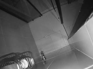 voyeurcam jb shower 2