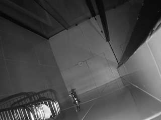 voyeurcam-jb-shower-2