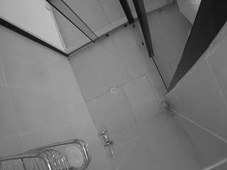 voyeurcam-jb-shower-2
