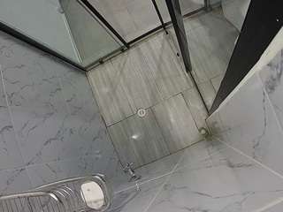 هذا النموذج مباشر الآن. voyeurcam-jb-shower-2