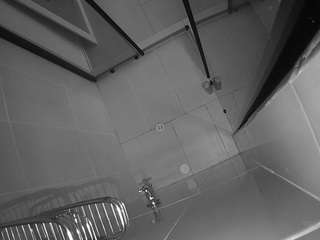 voyeurcam-jb-shower-2